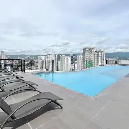 Modern & Cozy Condo In Calyx Residences Cebu City